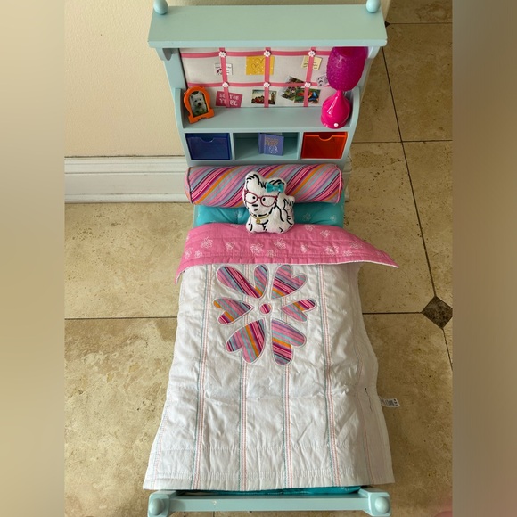 American Girl Doll trundle Bouquet Bed Set (FULL SET) - Picture 5 of 6